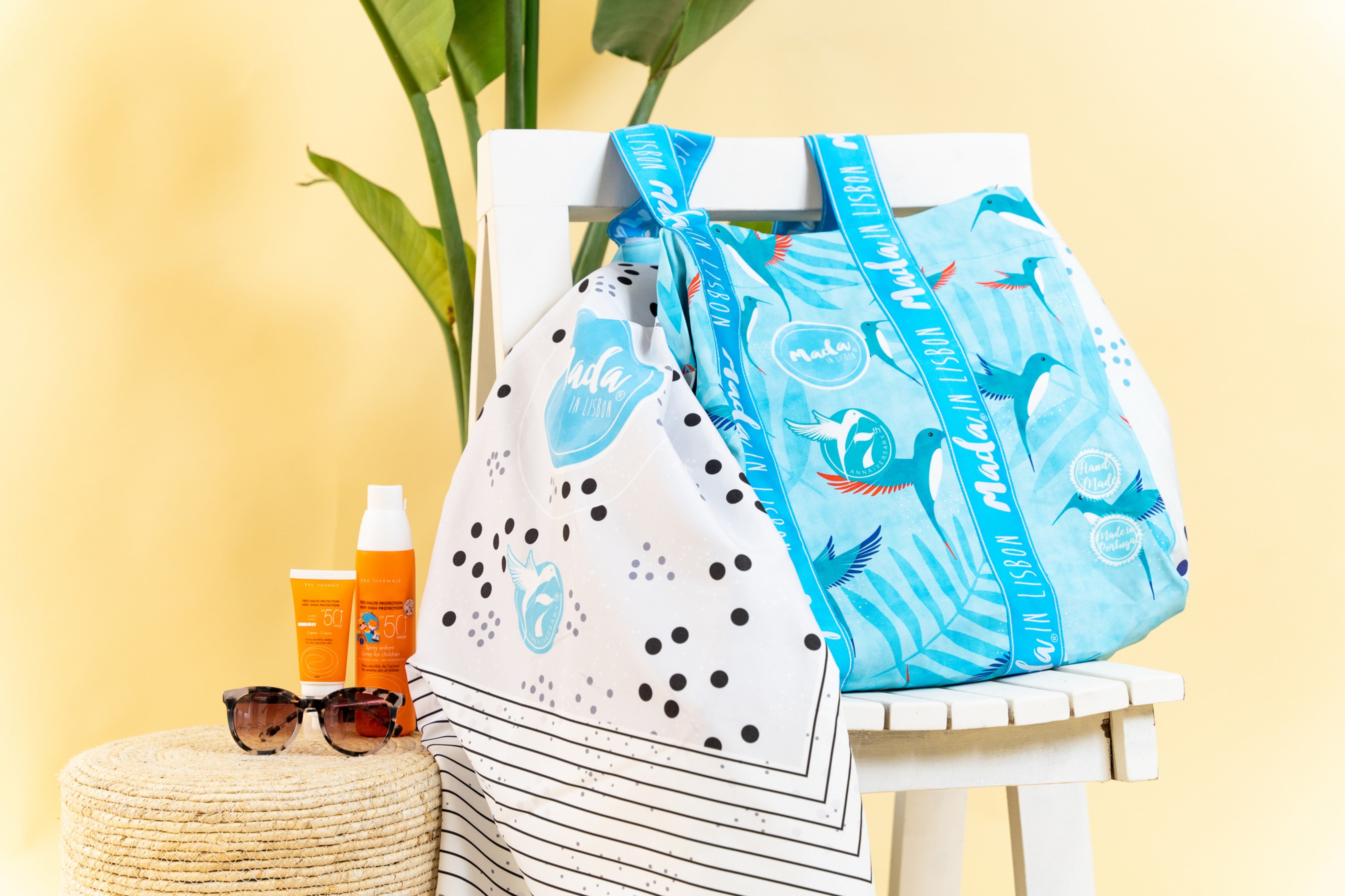 Super Towel Gray Dots-0