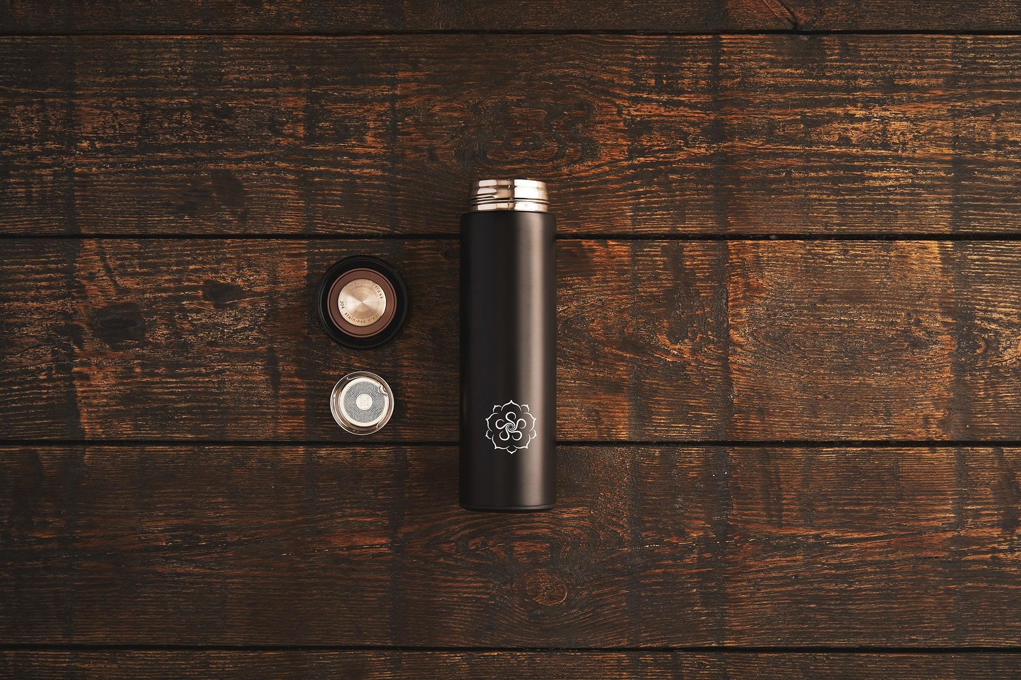 Black Bottle Deal - The Campbell Teeflasche + After Six BIO Tee & ein Überraschungs-Tee gratis!-2