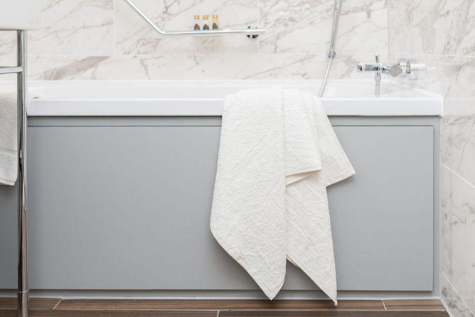 Ayurvedic Bath Towel - Sun White-1