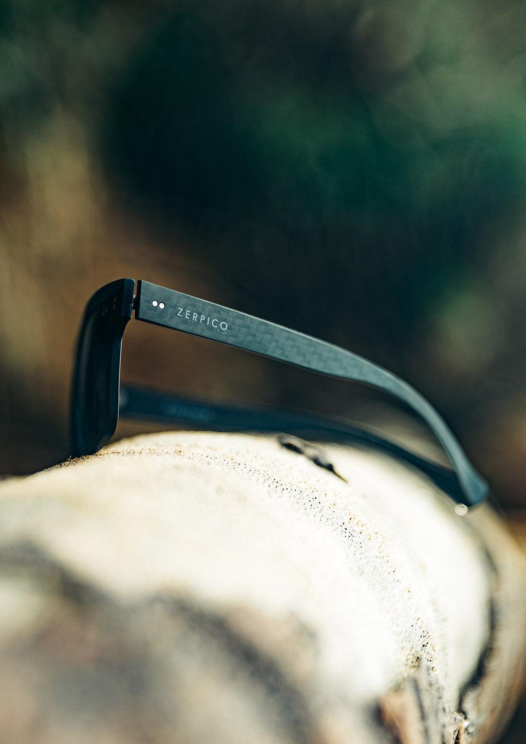 Fibrous V4 Wayfarer - Carbon Fiber Sunglasses-4