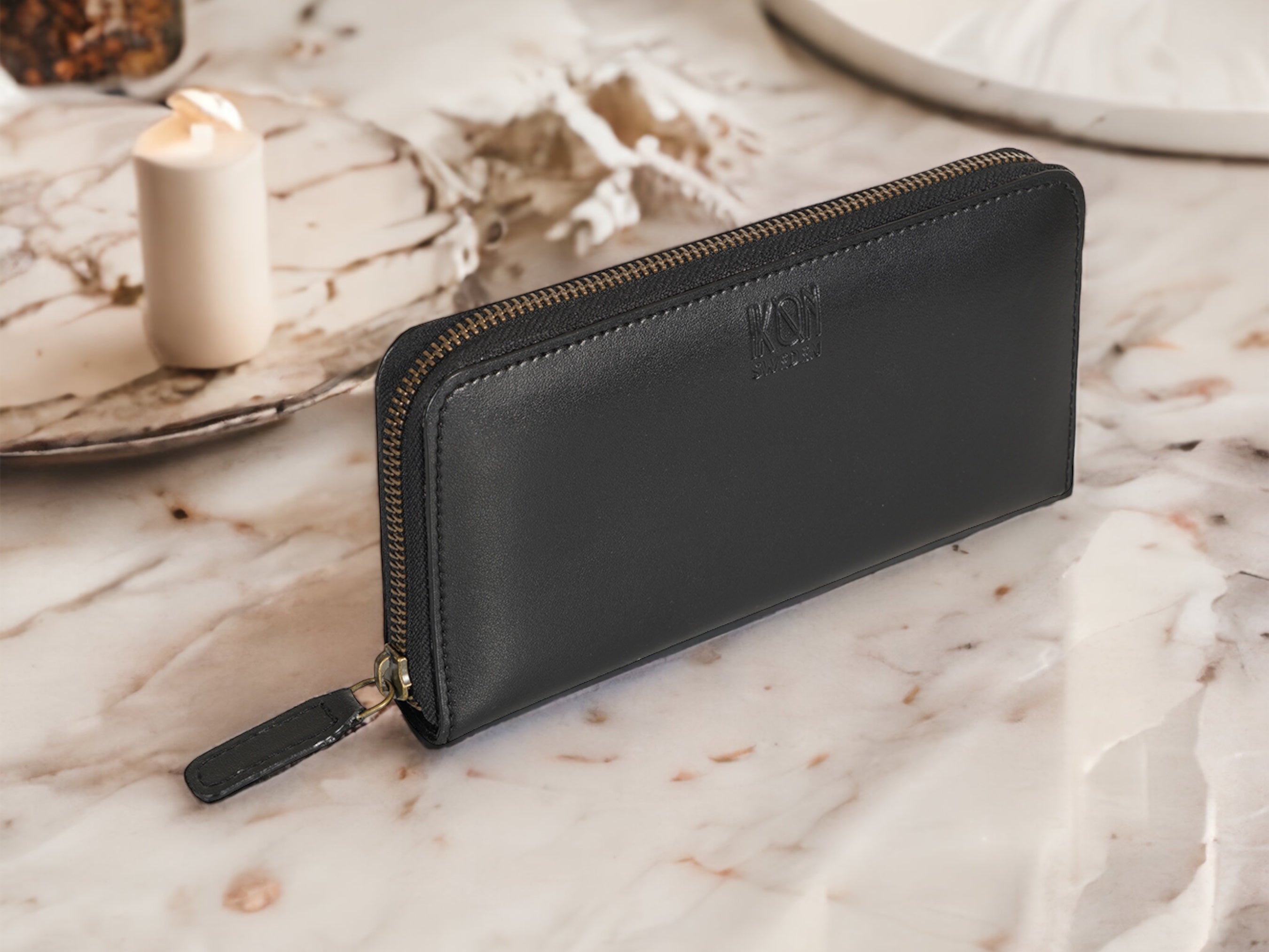 Apple Leather Long Zip Wallet - Black-3
