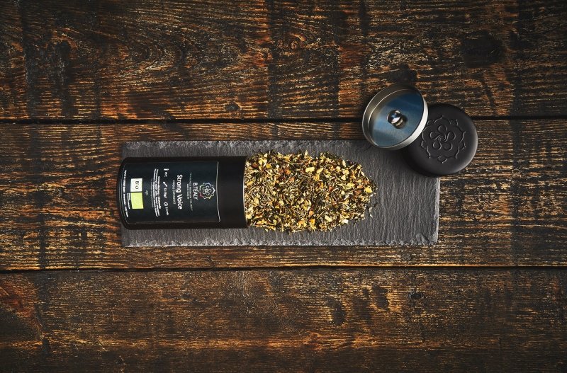 Voice Premium Kit - Tee Set mit Flasche & Strong Voice Tee & ein Überraschungs-Tee gratis!-7